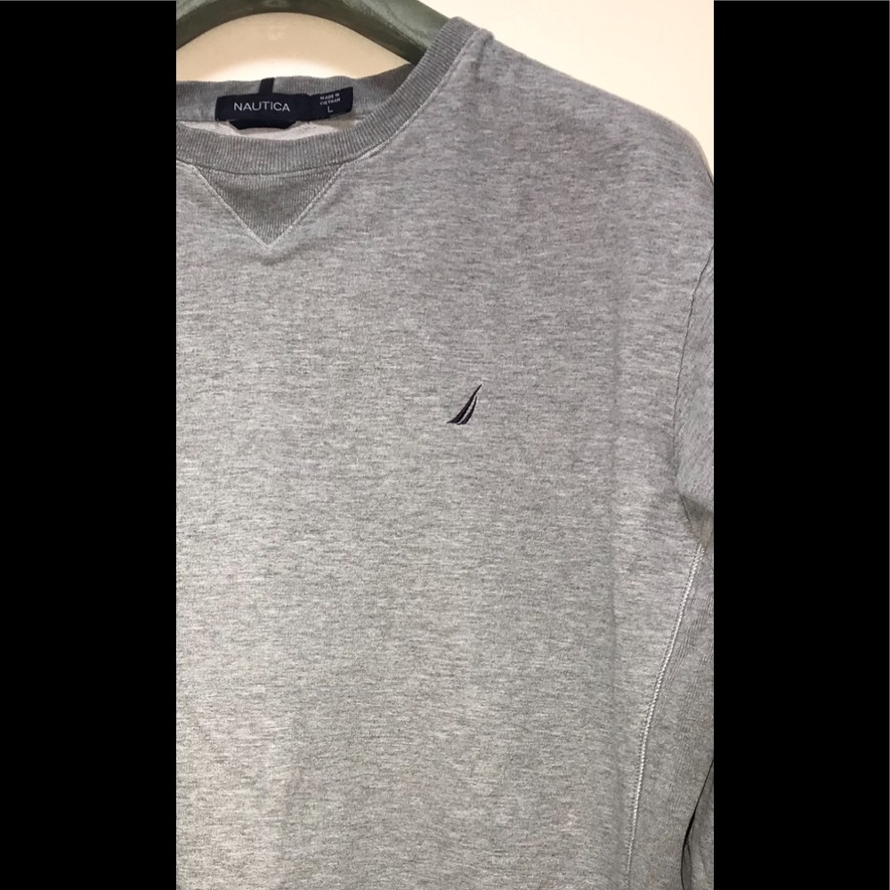 Mens Nautica Gray Sweatshirt Large, W/Embroidered Emblem